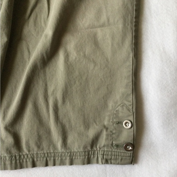 Karen Scott Green Khaki Capri Size 16 - Picture 3 of 5